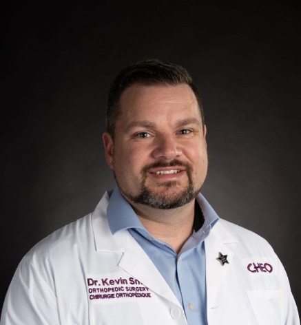 Dr. Kelvin Smit